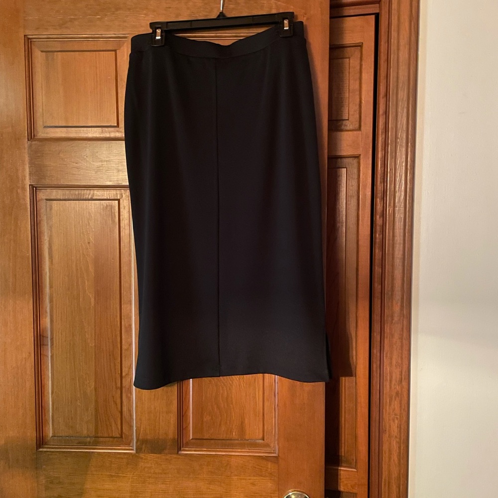Ladies skirt